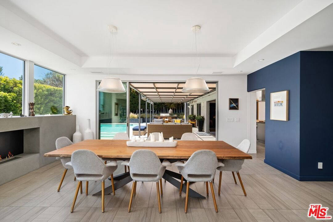 Квартира, 4822 м², 5 749 000$ — FAKTOR