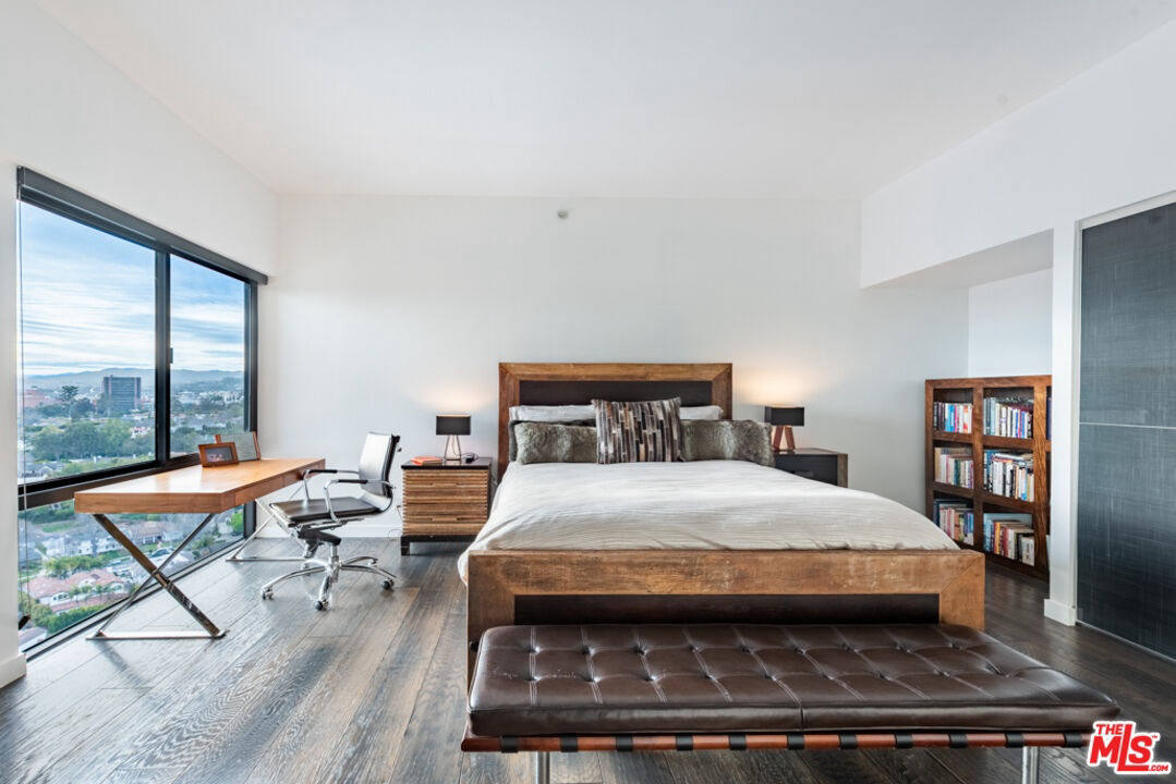 Квартира, 1938 м², 2 695 000$ — FAKTOR