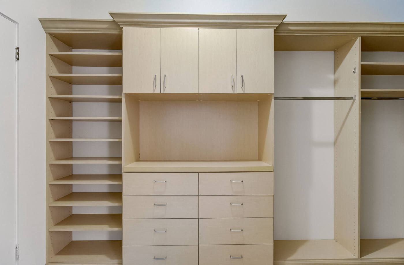 Квартира, 2250 м², 2 400 000$ — FAKTOR