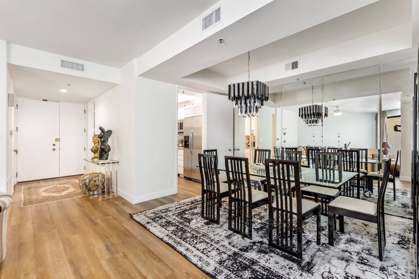 Квартира, 1345 м², 1 224 000$ — FAKTOR
