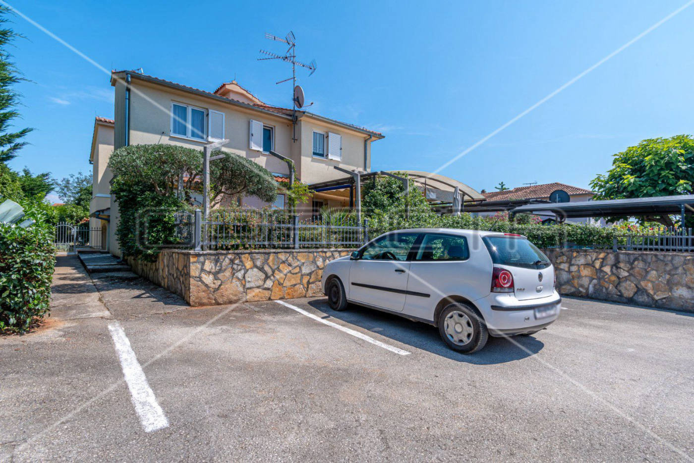 Квартира, 603 м², 209 086$ — FAKTOR