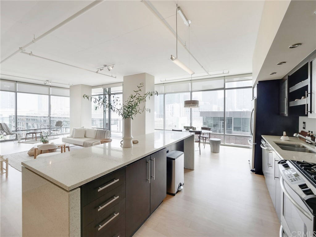 Квартира, 1689 м², 1 539 999$ — FAKTOR