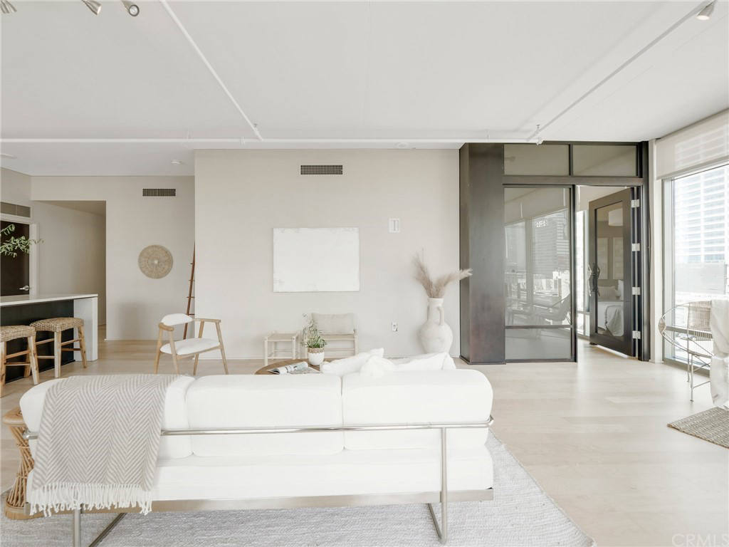 Квартира, 1689 м², 1 539 999$ — FAKTOR