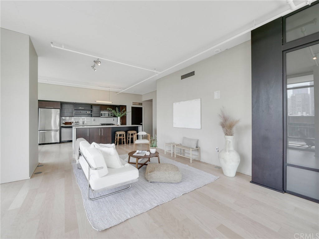 Квартира, 1689 м², 1 539 999$ — FAKTOR