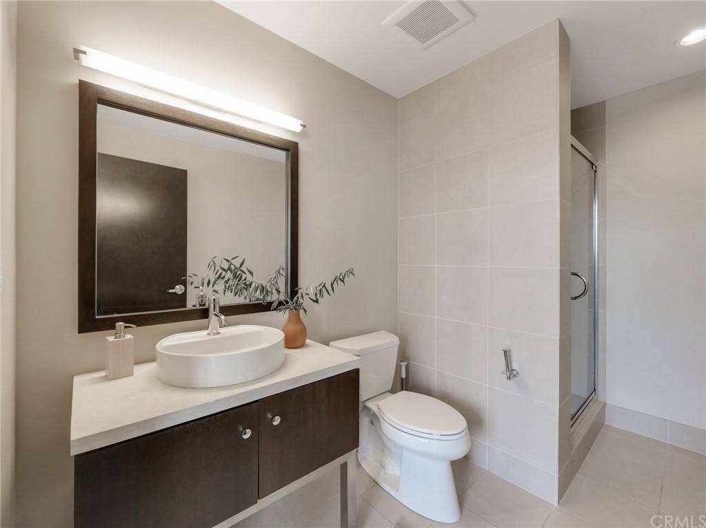 Квартира, 1689 м², 1 539 999$ — FAKTOR