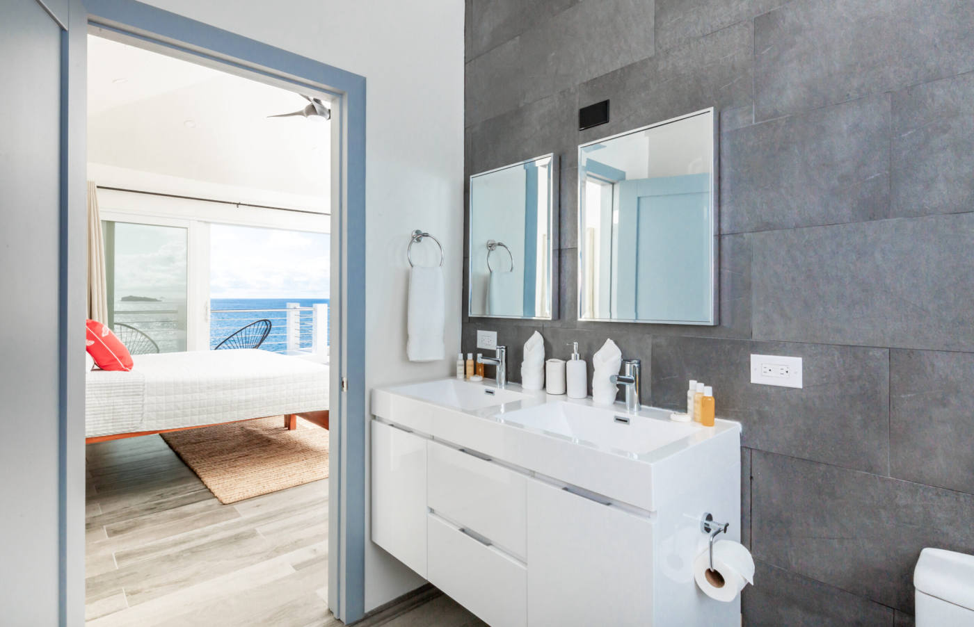 Квартира, 428684 м², 2 300 000$ — FAKTOR