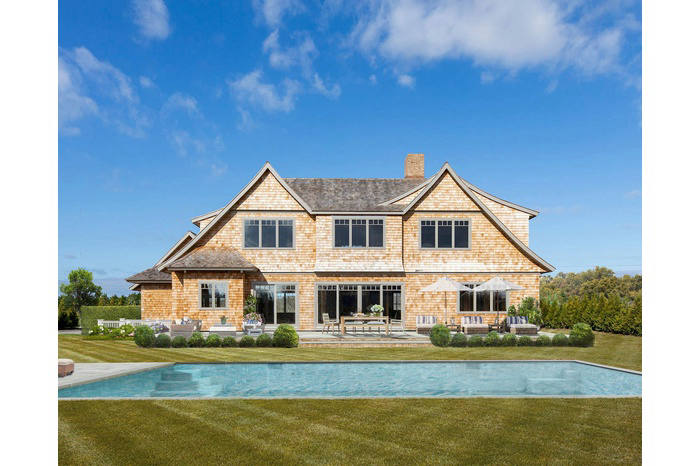 House, 6 500 m²