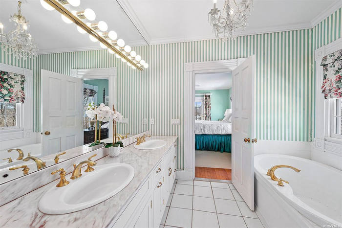 Квартира, 4382 м², 4 500 000$ — FAKTOR