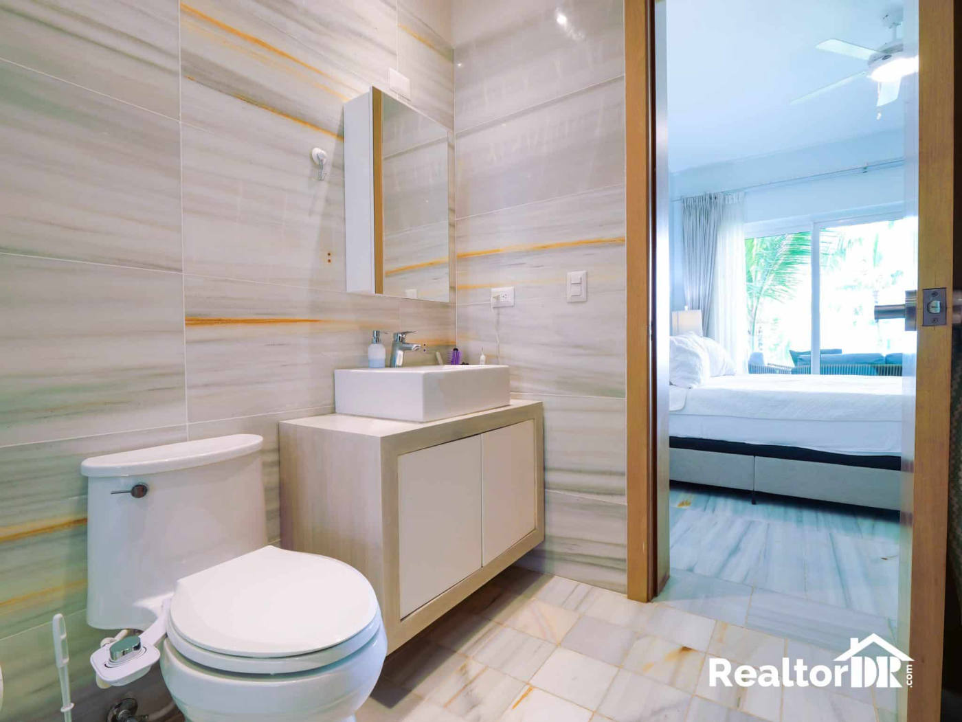 Квартира, 1593 м², 695 000$ — FAKTOR