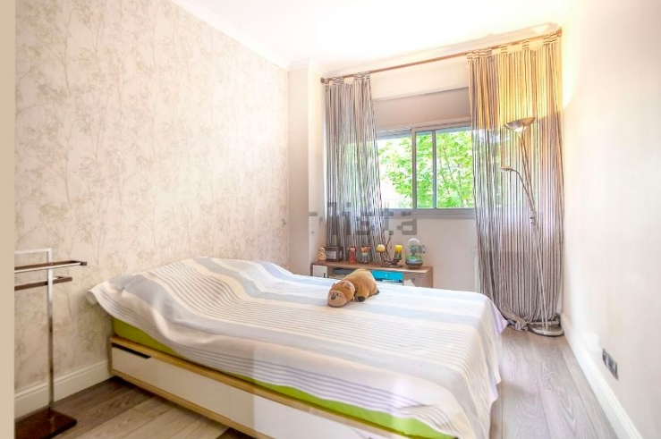 Квартира, 1248 м², 745 000$ — FAKTOR