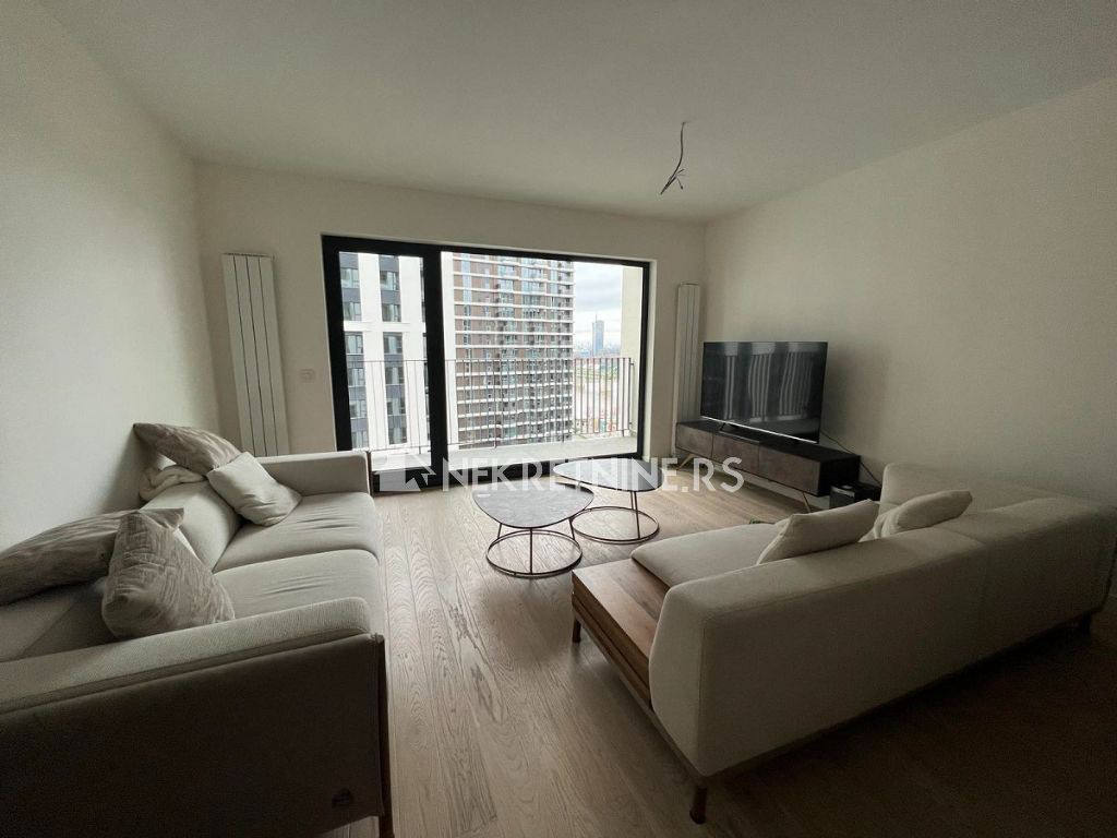 Квартира, 936 м², 422 996$ — FAKTOR