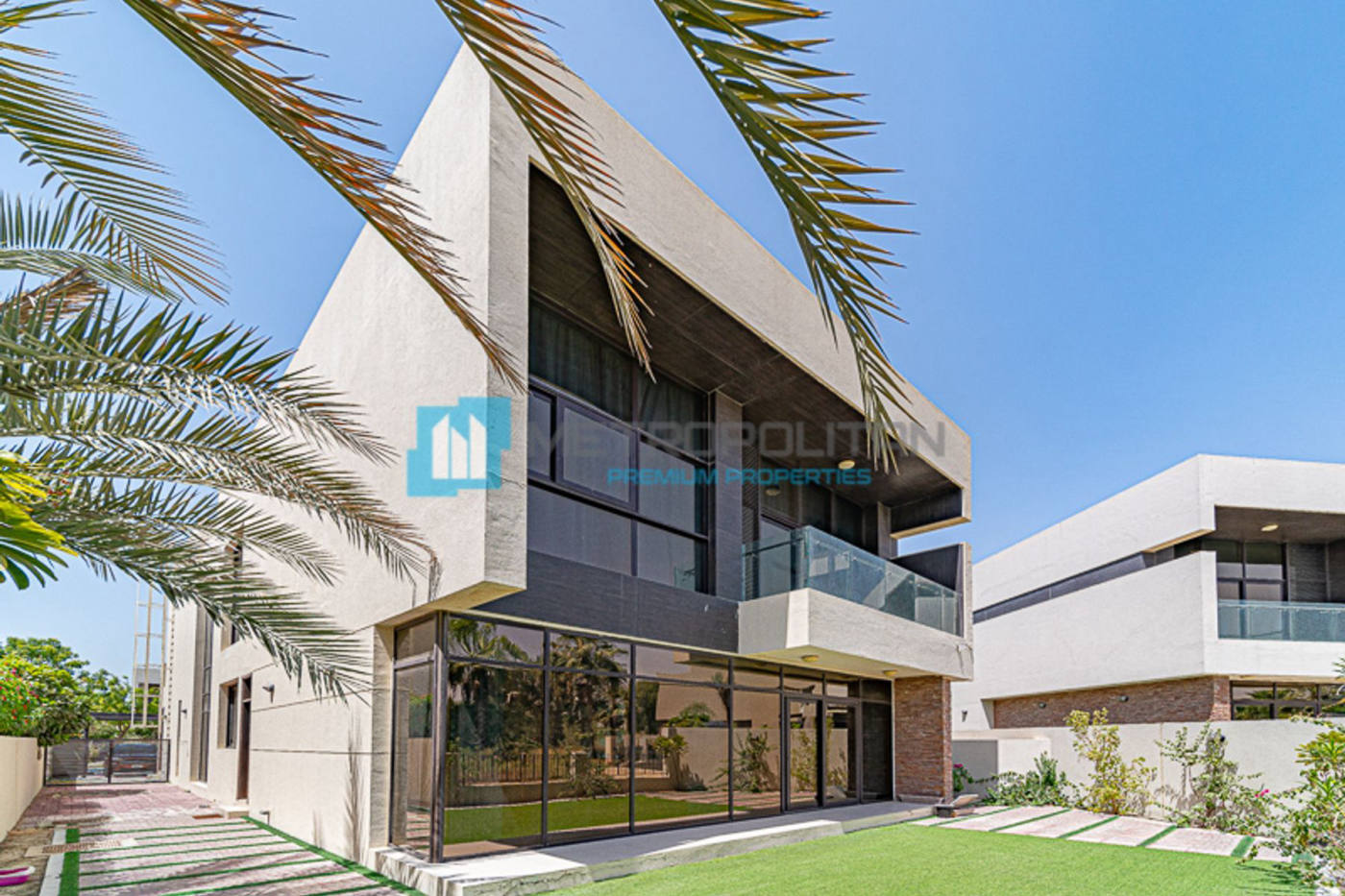 House, 5 124 m²