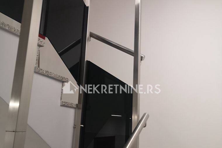 Квартира, 656 м², 216 662$ — FAKTOR