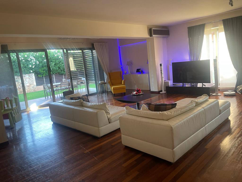 Квартира, 303 м², 151 200$ — FAKTOR