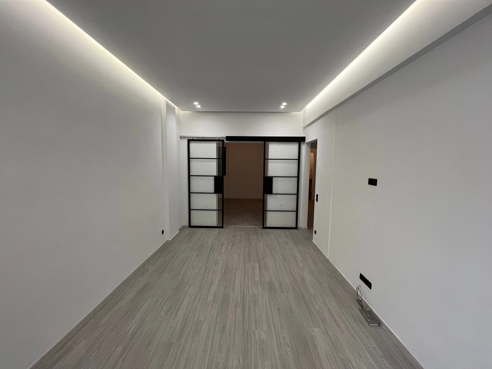 Квартира, 560 м², 140 000$ — FAKTOR