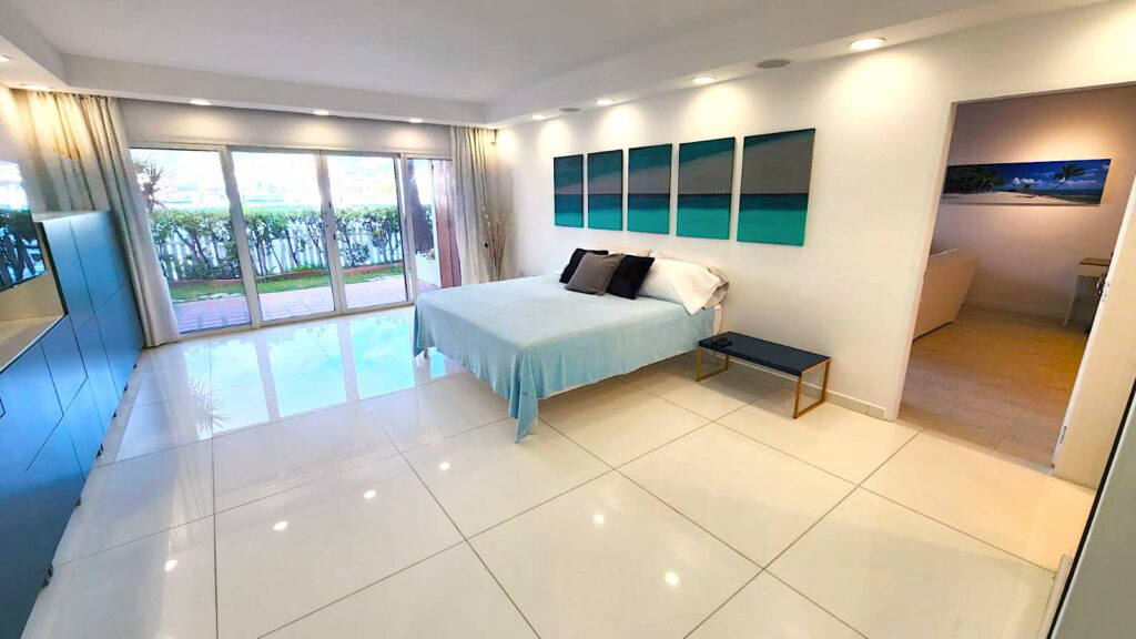 Квартира, 1615 м², 675 000$ — FAKTOR