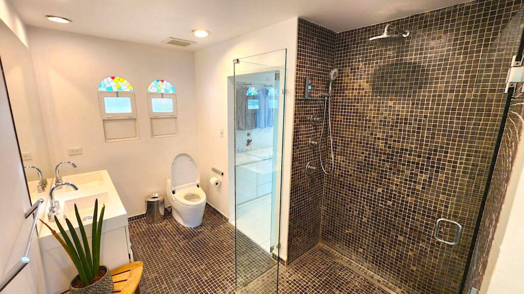 Квартира, 1615 м², 675 000$ — FAKTOR