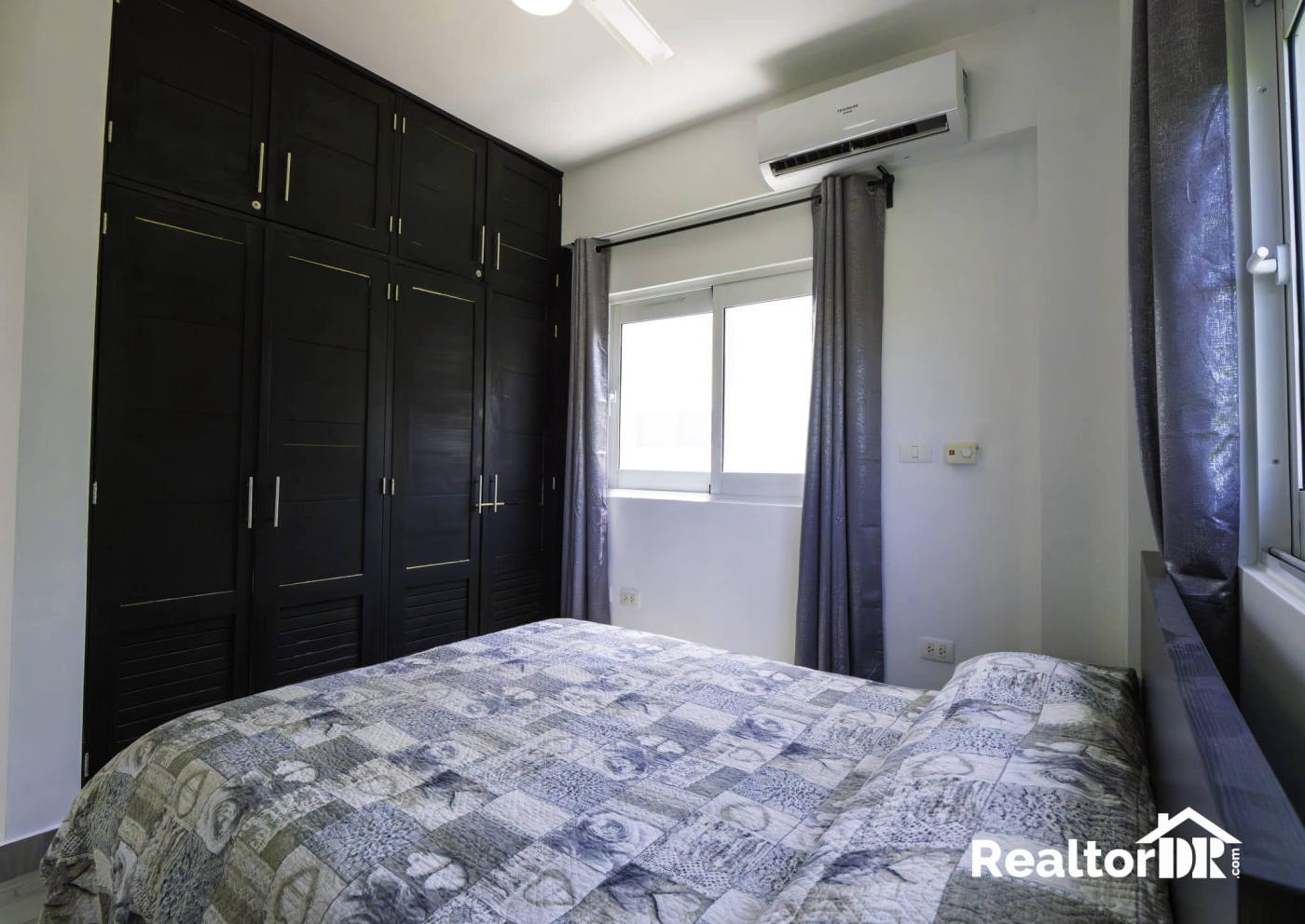 Квартира, 743 м², 109 900$ — FAKTOR