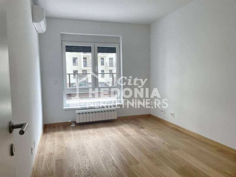 Квартира, 979 м², 266 840$ — FAKTOR