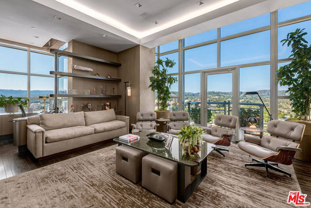 Квартира, 5283 м², 14 000 000$ — FAKTOR