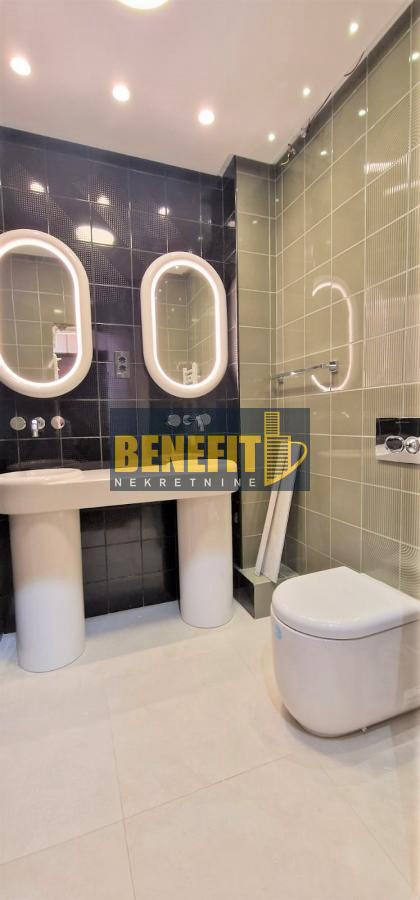 Квартира, 710 м², 268 000$ — FAKTOR