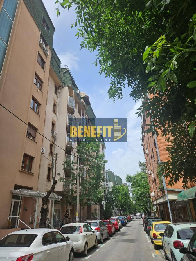 Квартира, 1615 м², 557 000$ — FAKTOR