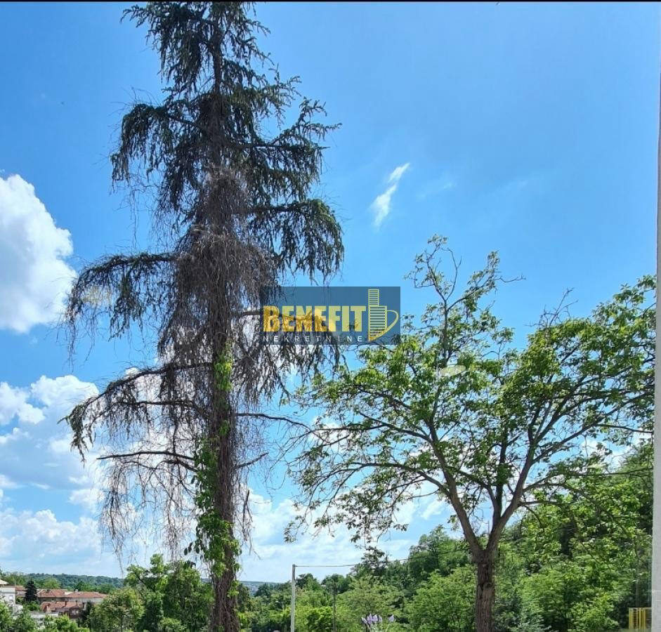 Квартира, 1938 м², 800 000$ — FAKTOR