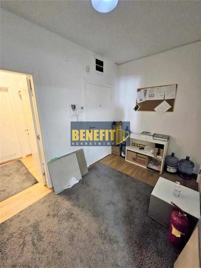 Квартира, 969 м², 252 000$ — FAKTOR