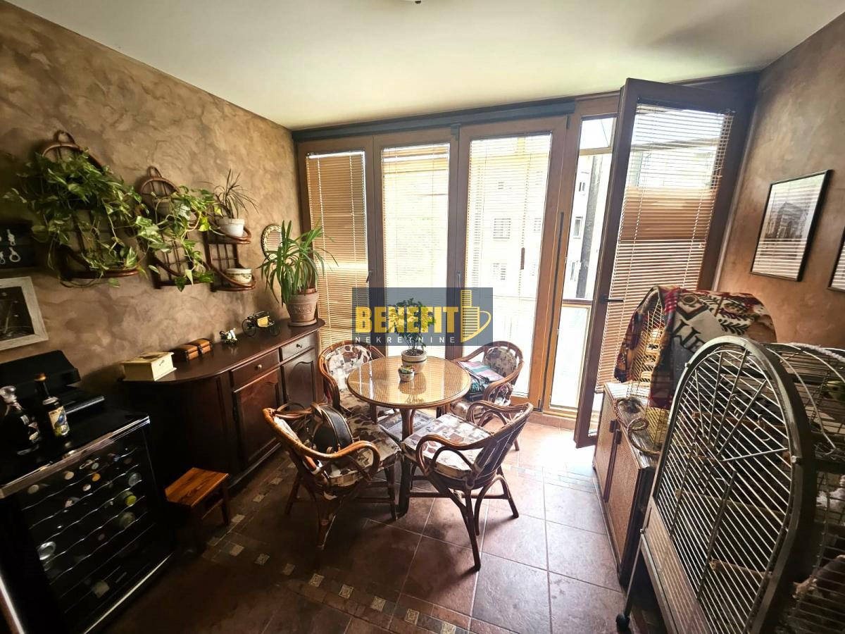 Квартира, 1615 м², 557 000$ — FAKTOR