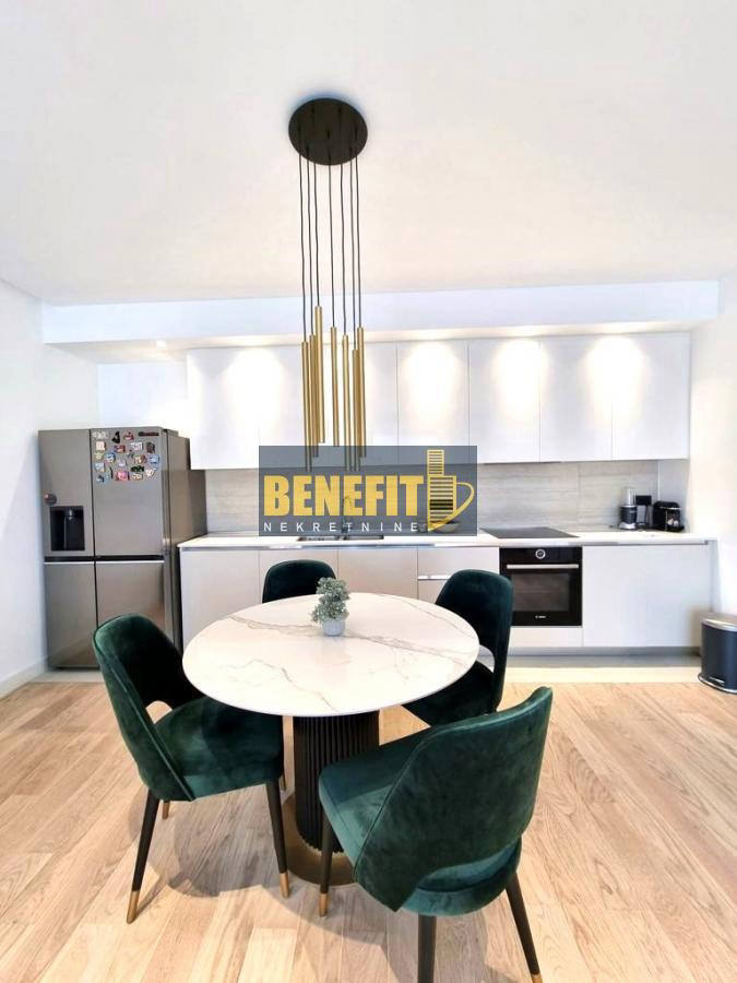 Квартира, 1173 м², 484 500$ — FAKTOR