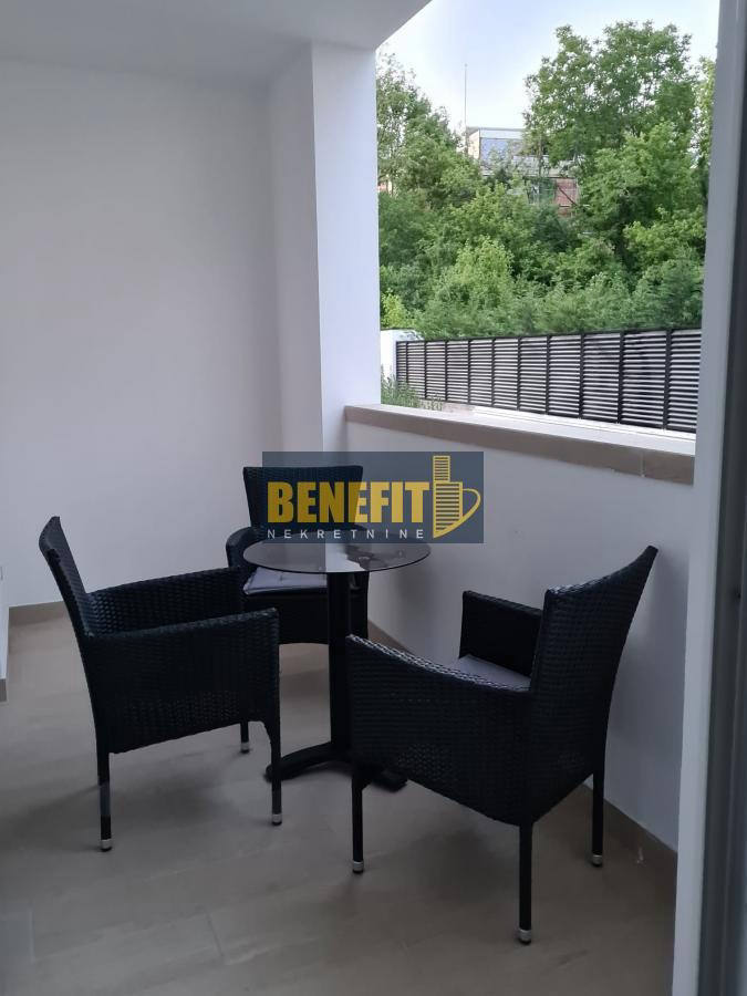 Квартира, 1938 м², 800 000$ — FAKTOR