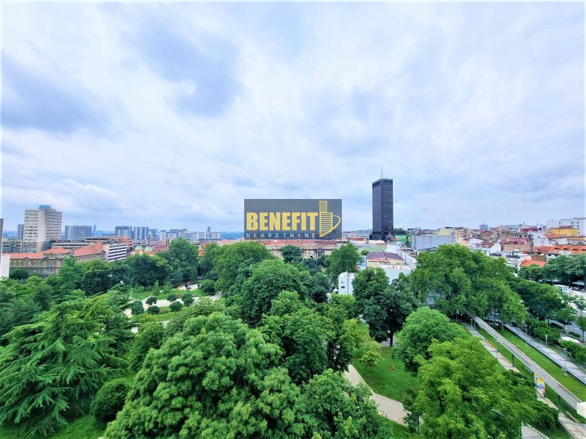 Квартира, 1432 м², 600 000$ — FAKTOR