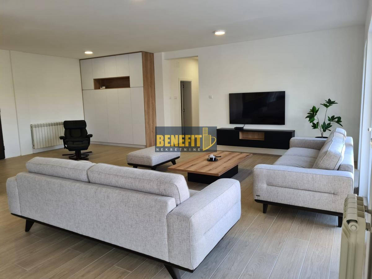 Квартира, 1938 м², 800 000$ — FAKTOR