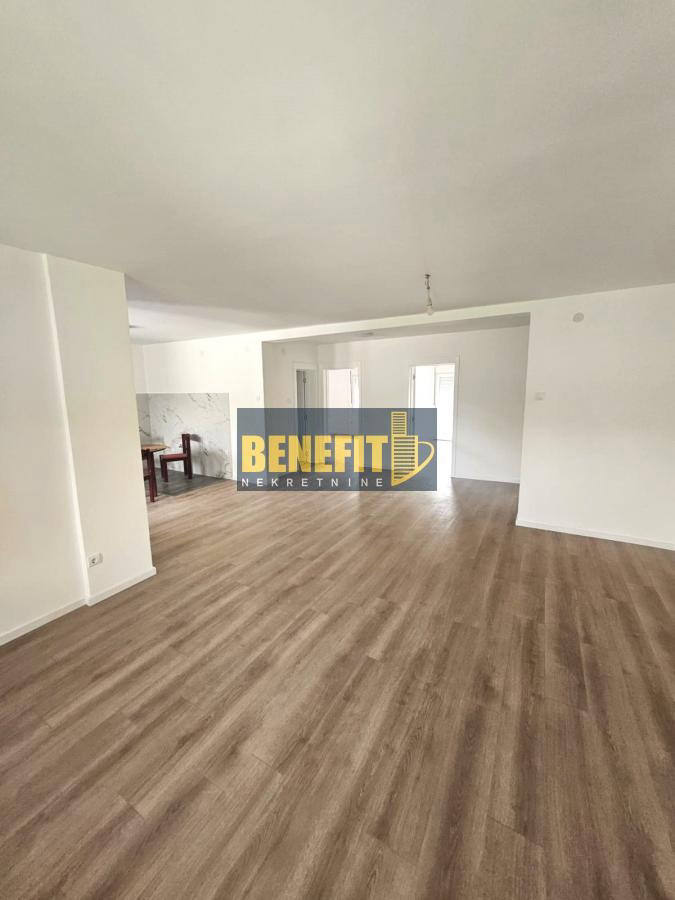 Квартира, 1615 м², 290 000$ — FAKTOR