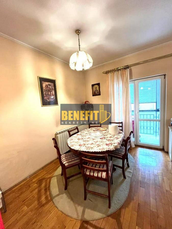 Квартира, 1055 м², 286 000$ — FAKTOR