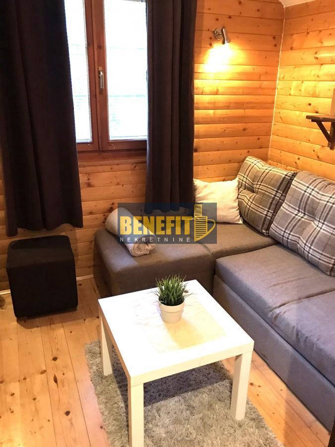 Коммерческая недвижимость, 4575 м², 890 000$ — FAKTOR