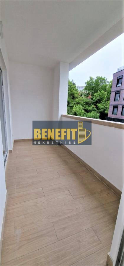 Квартира, 1561 м², 630 000$ — FAKTOR
