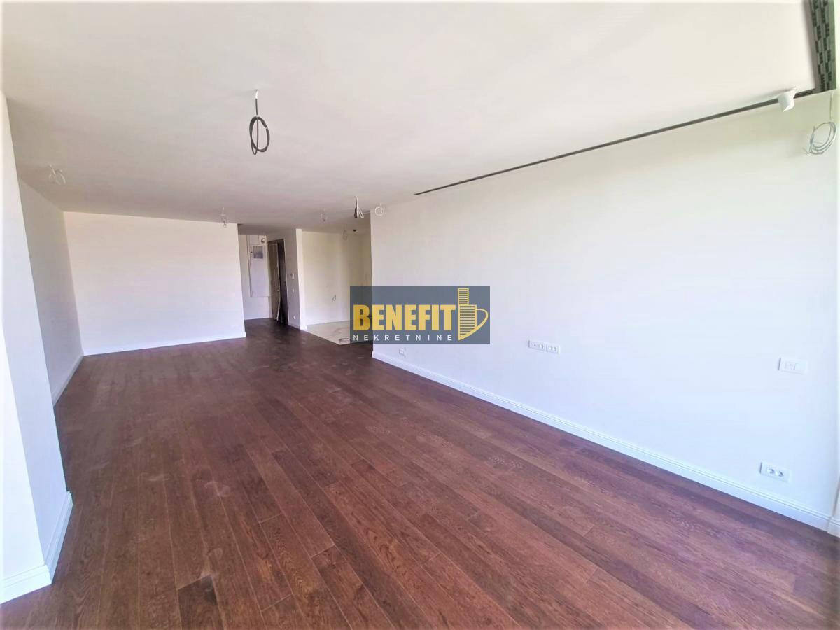 Квартира, 2002 м², 1 095 000$ — FAKTOR