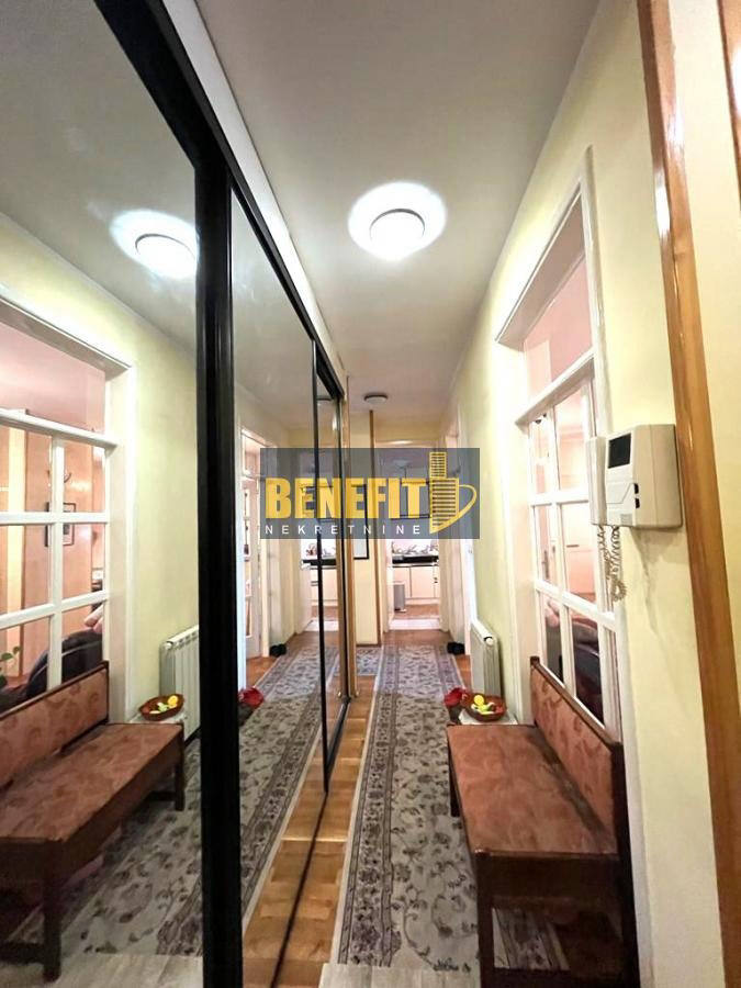 Квартира, 1055 м², 286 000$ — FAKTOR