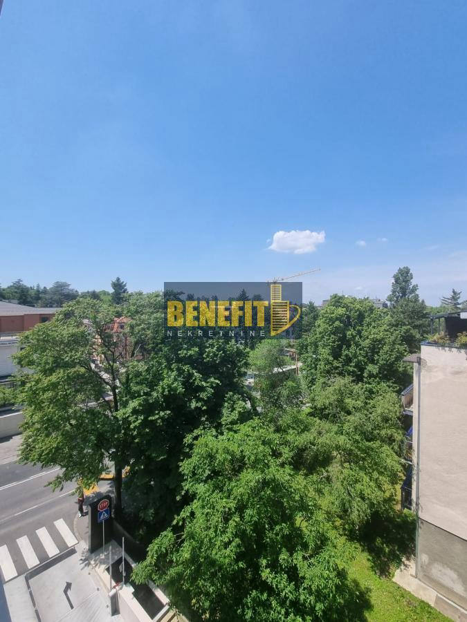 Квартира, 2002 м², 1 095 000$ — FAKTOR