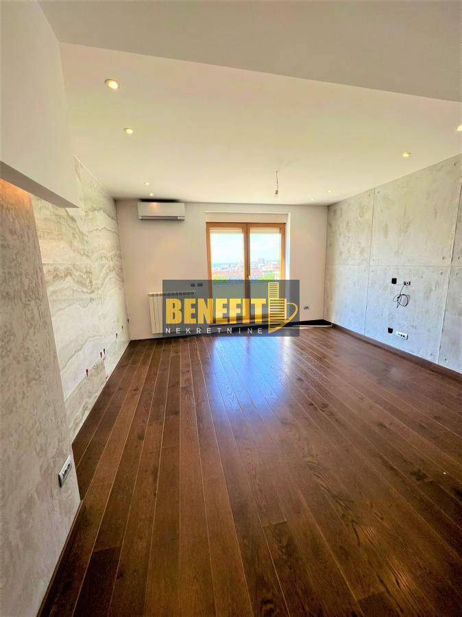 Квартира, 1432 м², 600 000$ — FAKTOR