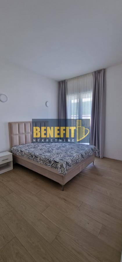 Квартира, 2368 м², 880 000$ — FAKTOR