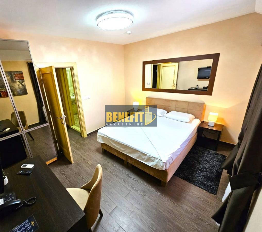 Комерційна нерухомість, 15231 м², 2 400 000$ — FAKTOR