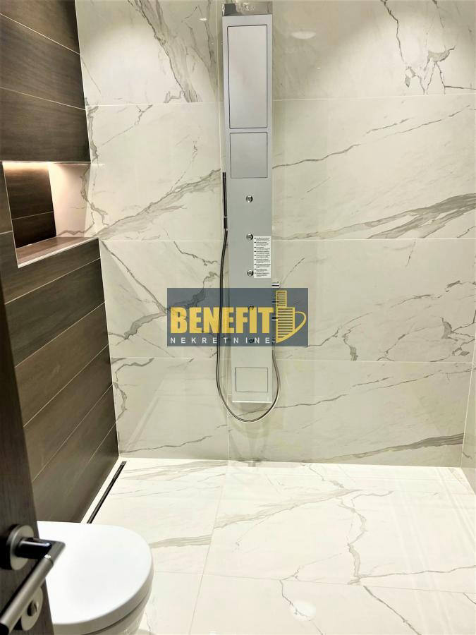 Квартира, 1432 м², 600 000$ — FAKTOR
