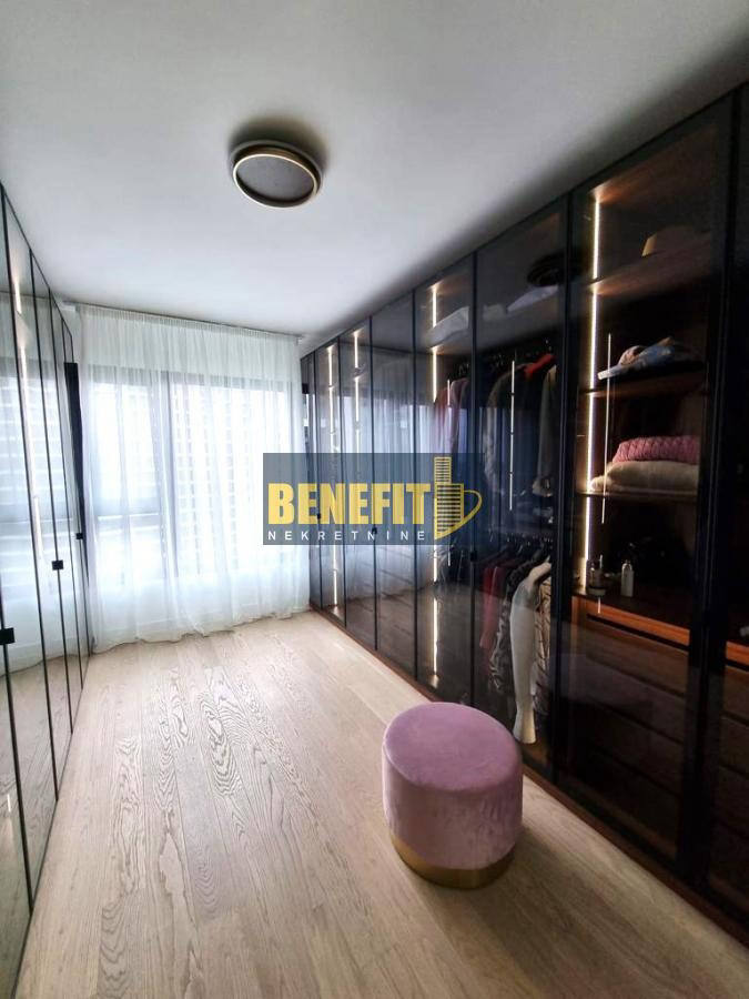Квартира, 1173 м², 484 500$ — FAKTOR