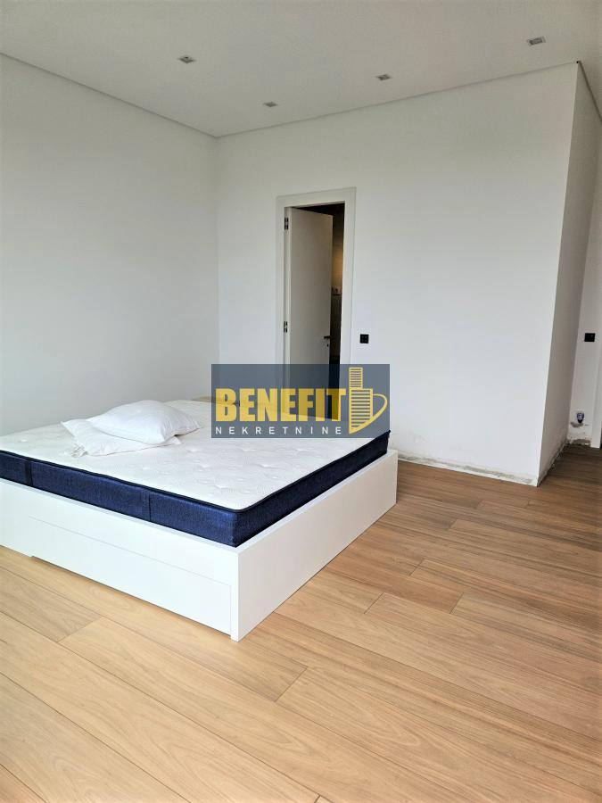 Квартира, 1862 м², 1 200 000$ — FAKTOR