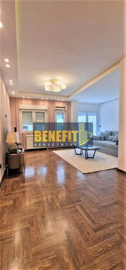 Квартира, 710 м², 268 000$ — FAKTOR