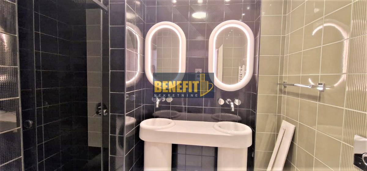 Квартира, 710 м², 268 000$ — FAKTOR