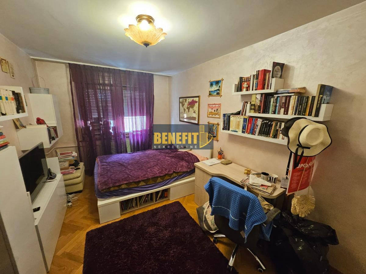 Квартира, 1615 м², 557 000$ — FAKTOR