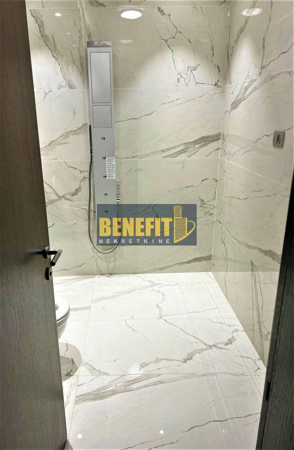 Квартира, 1432 м², 600 000$ — FAKTOR